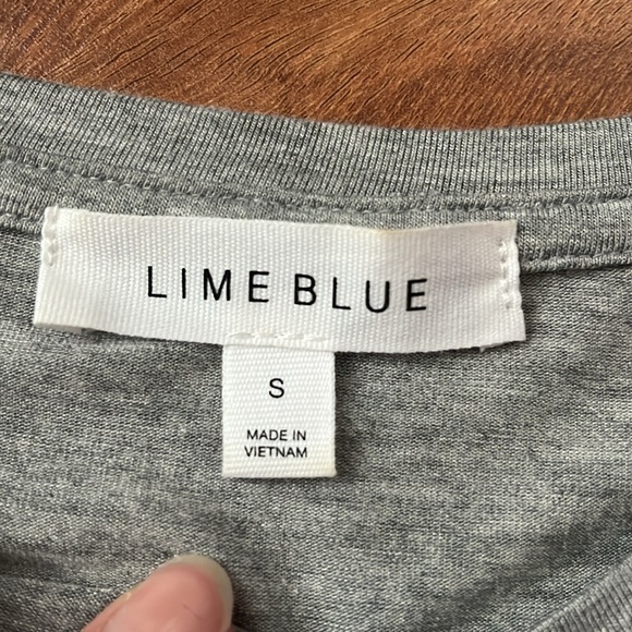 BNWOT Lime Blue elastic bottom super soft top - Picture 8 of 12